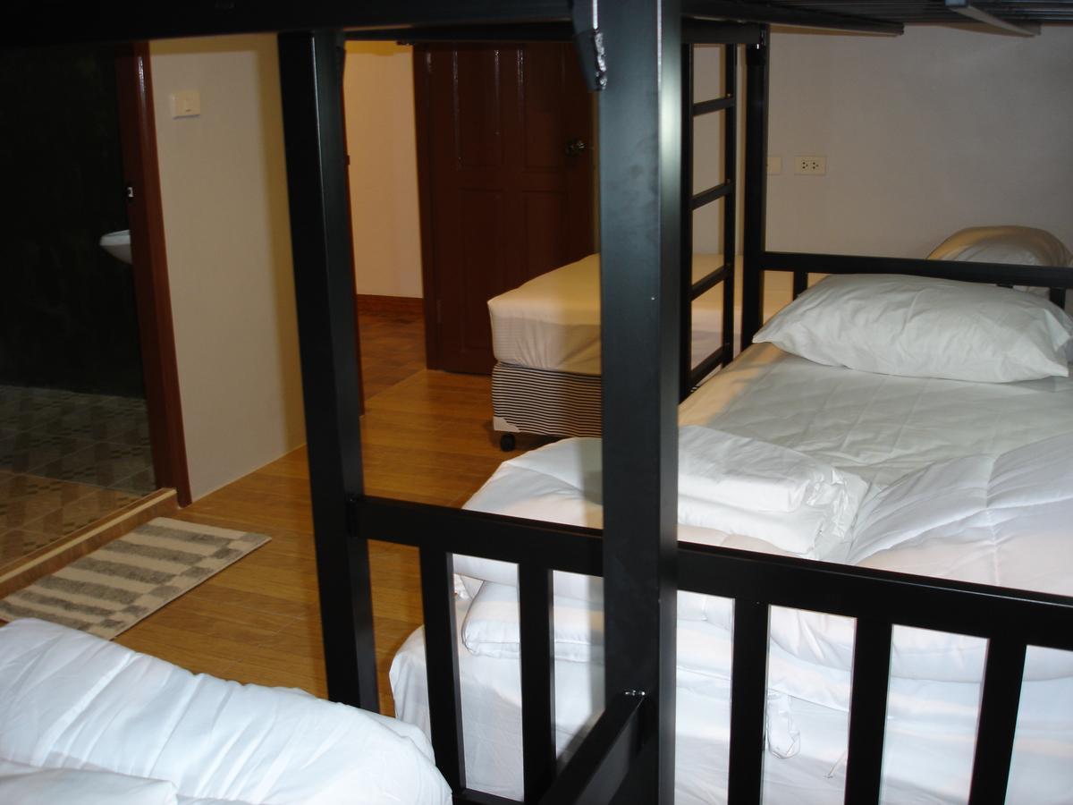 Rak Khun Hostel เชียงใหม่ ภายนอก รูปภาพ