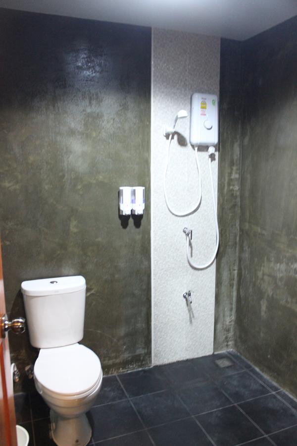 Rak Khun Hostel เชียงใหม่ ภายนอก รูปภาพ