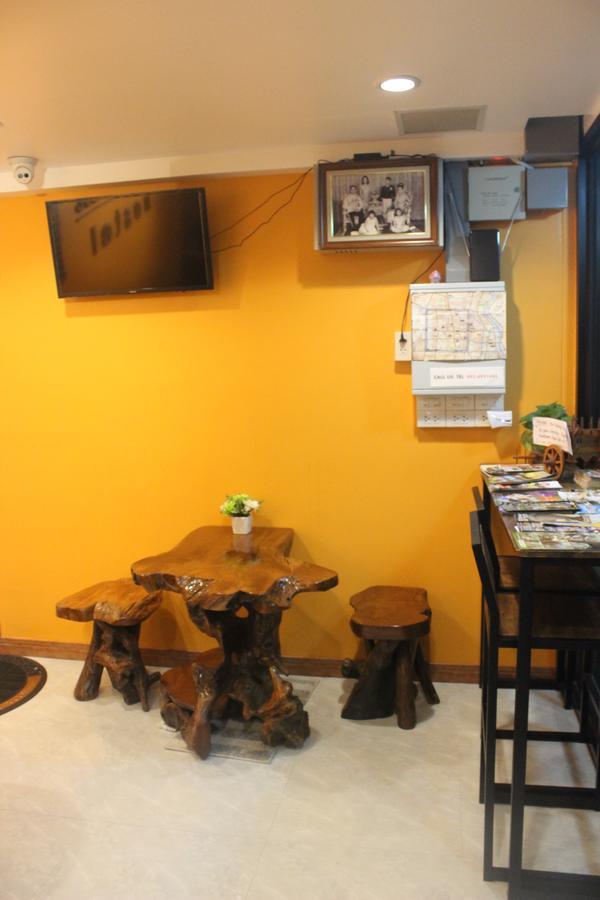 Rak Khun Hostel เชียงใหม่ ภายนอก รูปภาพ